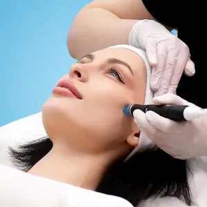 a hydrafacial being performed